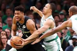 Rookie连续七场比赛得分超过比分优势明显，雄鹿挑战极限！的简单介绍