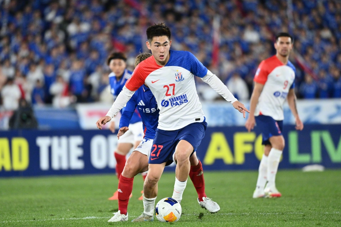包含亚冠今晨再迎强敌，莫斯科中央陆军防线松动，主帅态度——细节曝光，赛程密集仍需轮换的词条